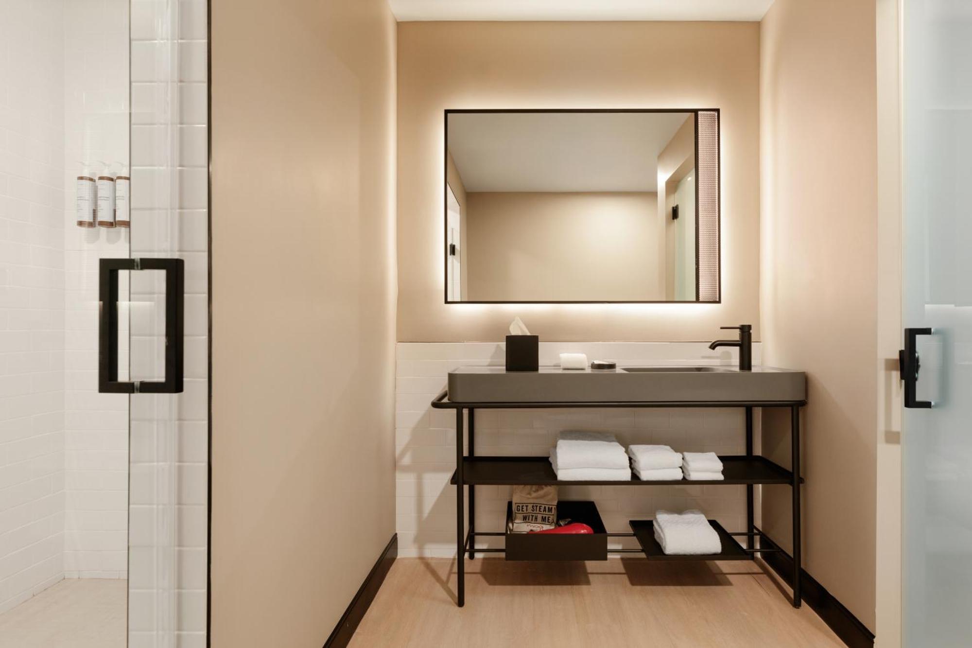 Hotel Moxy Miami Wynwood Esterno foto