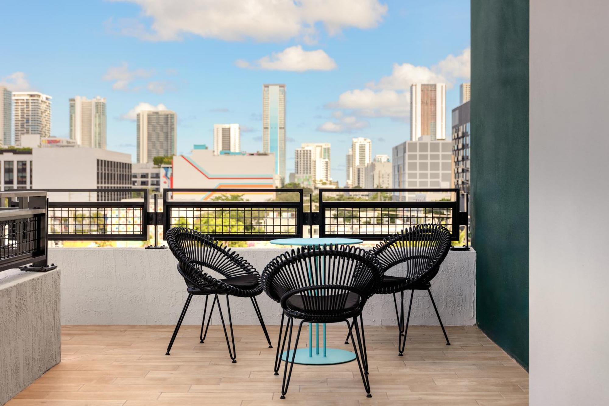 Hotel Moxy Miami Wynwood Esterno foto