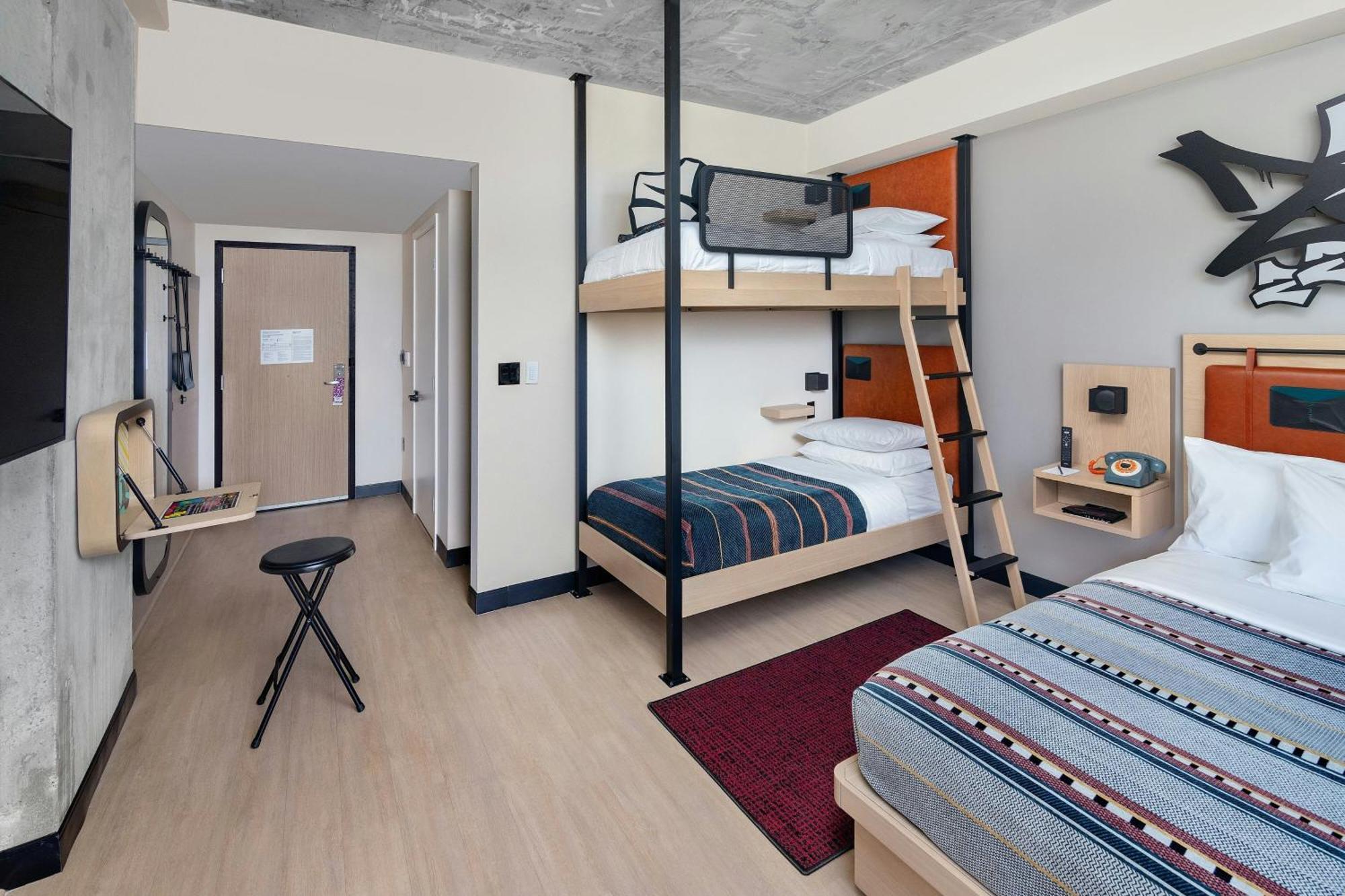 Hotel Moxy Miami Wynwood Esterno foto